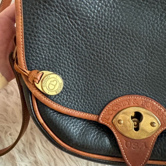 Vintage Dooney and Burke purse - Picture 5 of 5